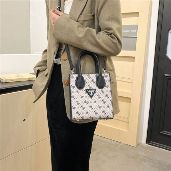 Guess bag PDD807 18-8-20cm