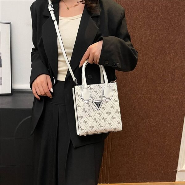 Guess bag PDD807 18-8-20cm