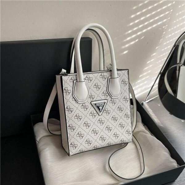 Guess bag PDD807 18-8-20cm
