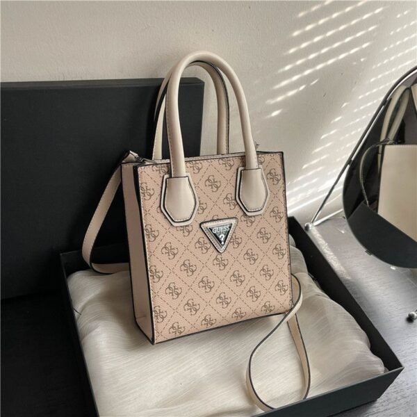 Guess bag PDD807 18-8-20cm