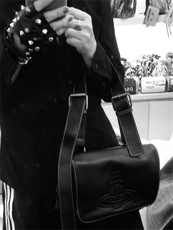 vivienne westwood bag pdd021 26x18x10cm