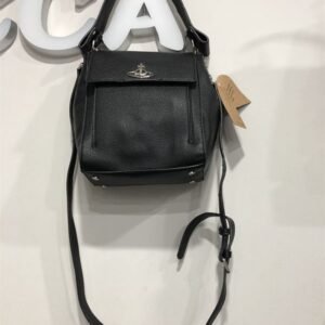 1777114332602-1435350105