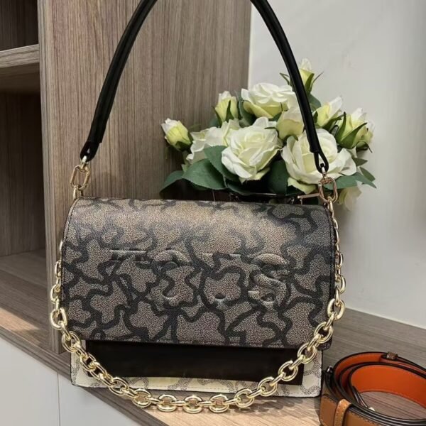 Bear bag shoulder bag 62063