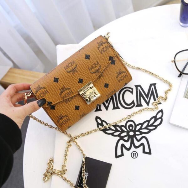 MCMS bag M05 L size 23x14cm, S size 21x12cm