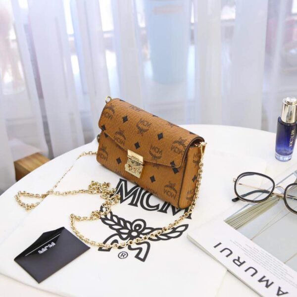 MCMS bag M05 L size 23x14cm, S size 21x12cm