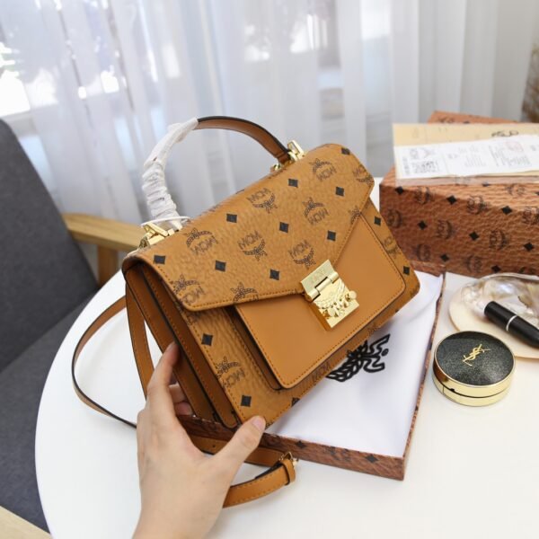 MCMS bag M23 size L 24-8-17cm, size S 21.5-8-15cm