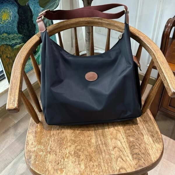 Longchamp bag LC56 size 27-23-13cm