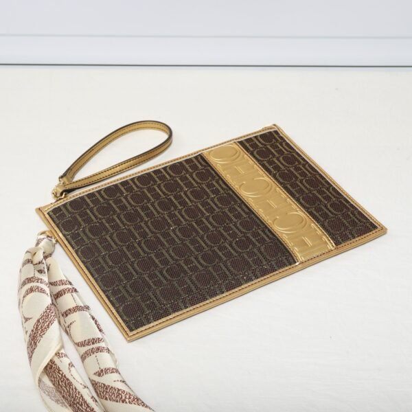 CHCH bag 240401 size 28-19-1cm
