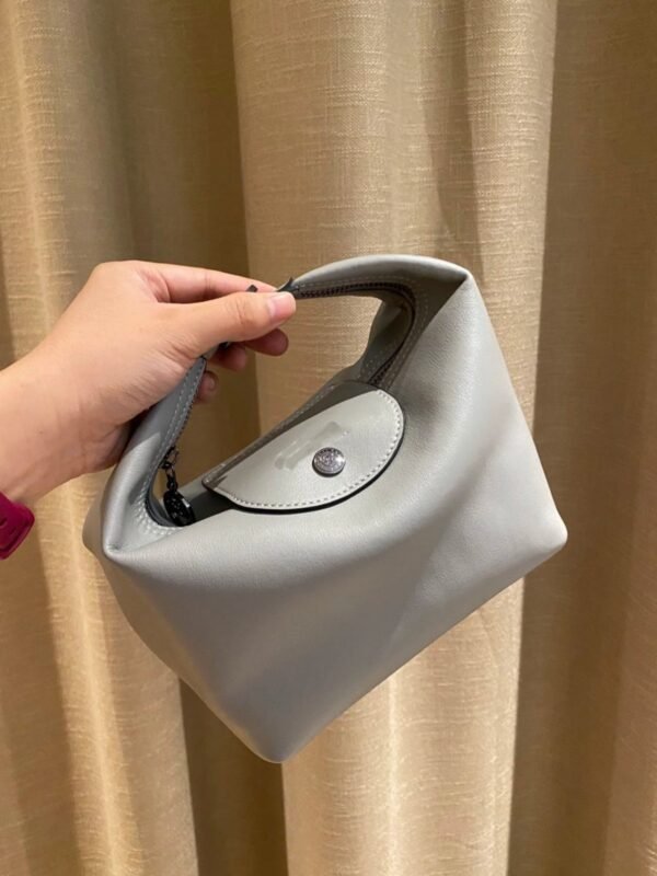 Longchamp bag LC57 size 18-12-18cm
