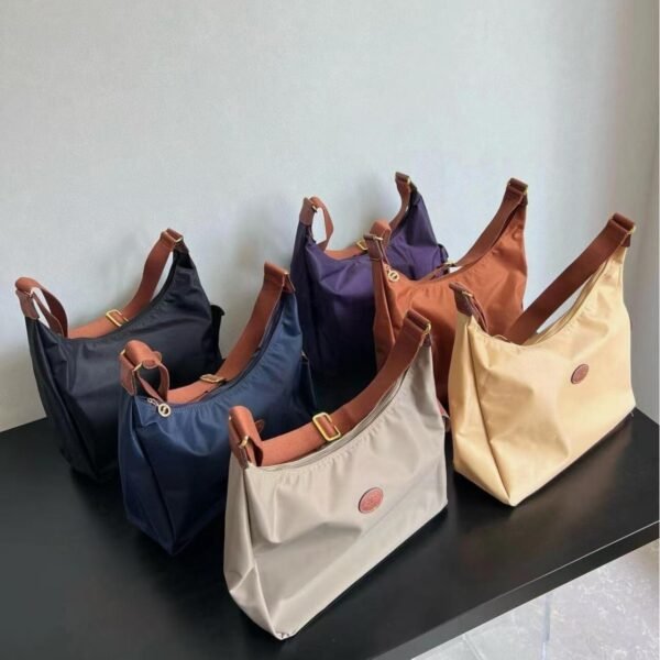 Longchamp bag LC56 size 27-23-13cm