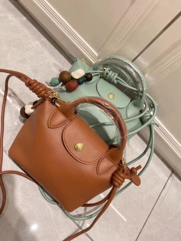 Longchamp bag LC76 size 17-10-14cm