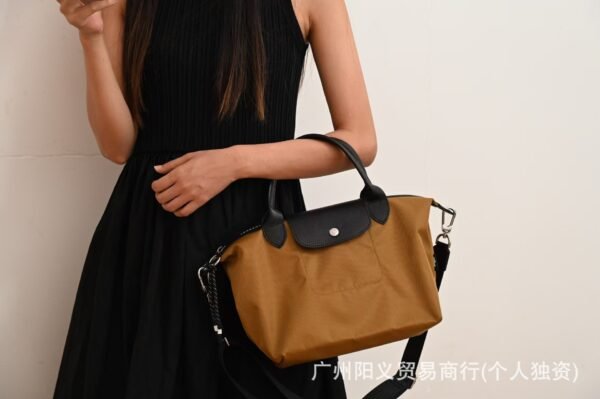 Longchamp bag LC46 mini size 17-13-14cm