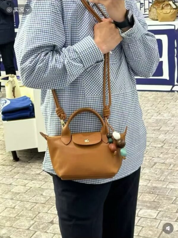 Longchamp bag LC76 size 17-10-14cm