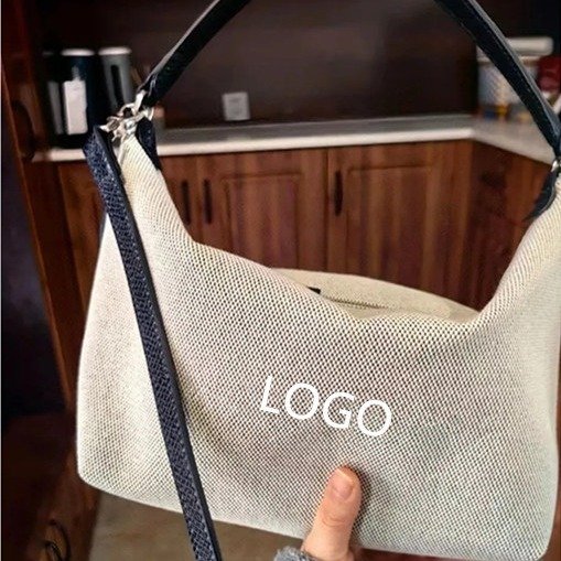 Longchamp bag LC78 size 23-18-9cm