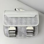 Lacoste bag pdd21 size 23-8-18cm