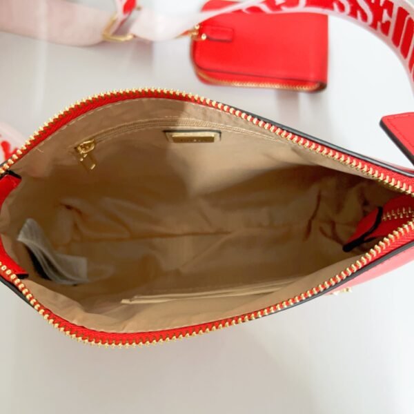 Guess bag LG904712 23.8-6-15.5cm