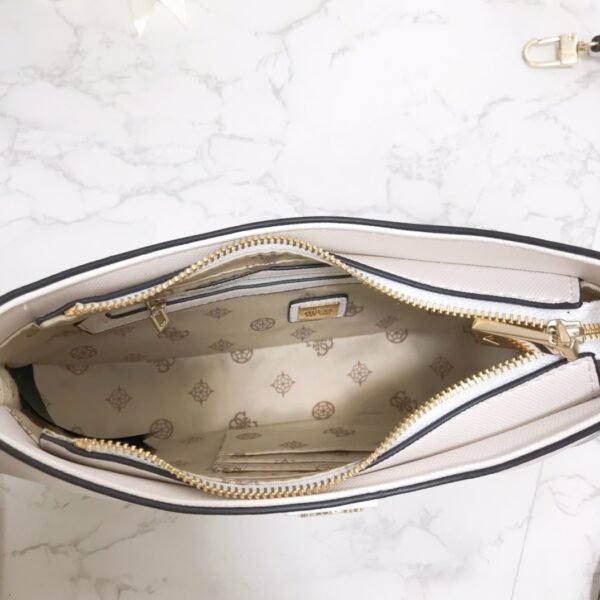 Guess bag VG841618 29.5-6-15cm