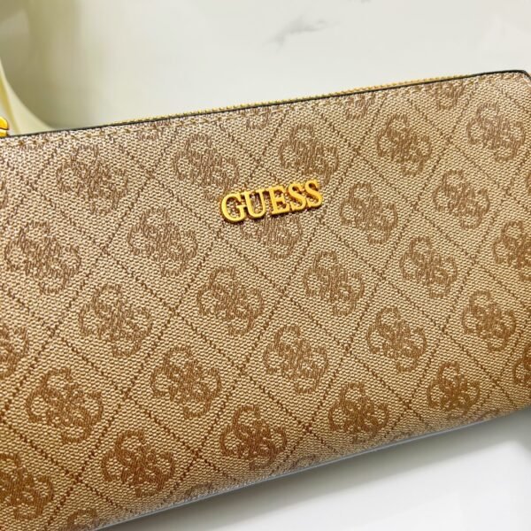 Guess bag VG788570 24-4-13.5cm