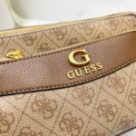 Guess bag VG788570 24-4-13.5cm