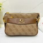 Guess bag VG788570 24-4-13.5cm