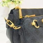 Guess bag VG788570 24-4-13.5cm