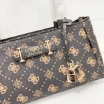 Guess bag VG788570 24-4-13.5cm