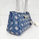 Guess bag VG788570 24-4-13.5cm