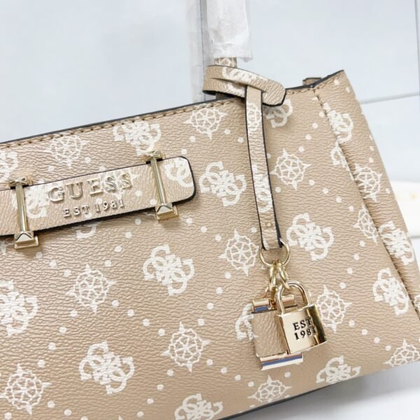 Guess bag VG788570 24-4-13.5cm