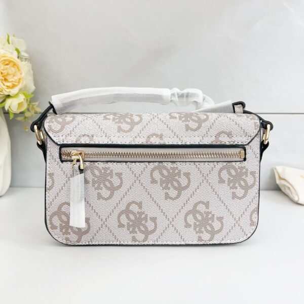 Guess bag VG992421 21.2-6-13.5cm