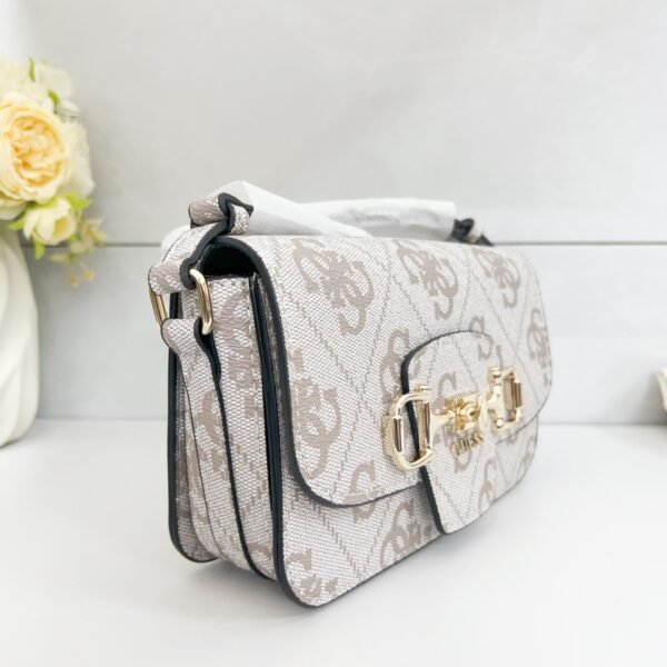 Guess bag VG992421 21.2-6-13.5cm