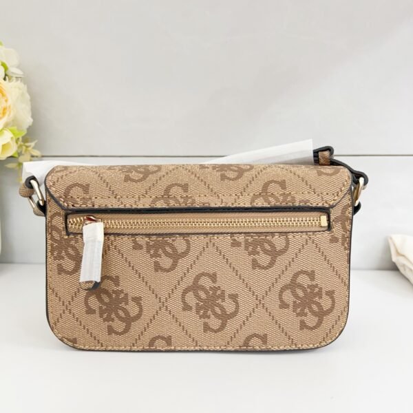 Guess bag VG992421 21.2-6-13.5cm
