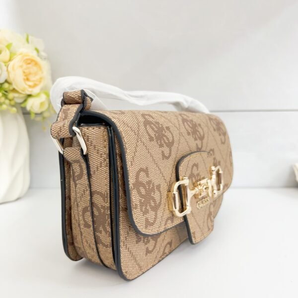 Guess bag VG992421 21.2-6-13.5cm