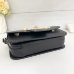 Guess bag VG992421 21.2-6-13.5cm