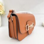 Guess bag VG992421 21.2-6-13.5cm