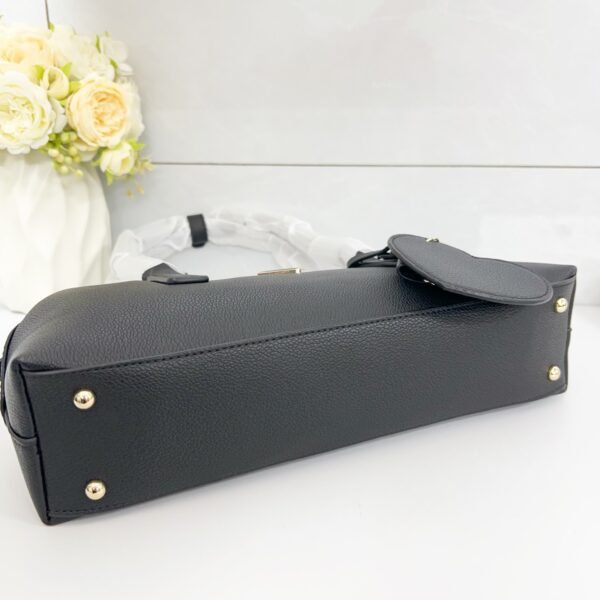Guess bag BG993208 33-9-13.5cm