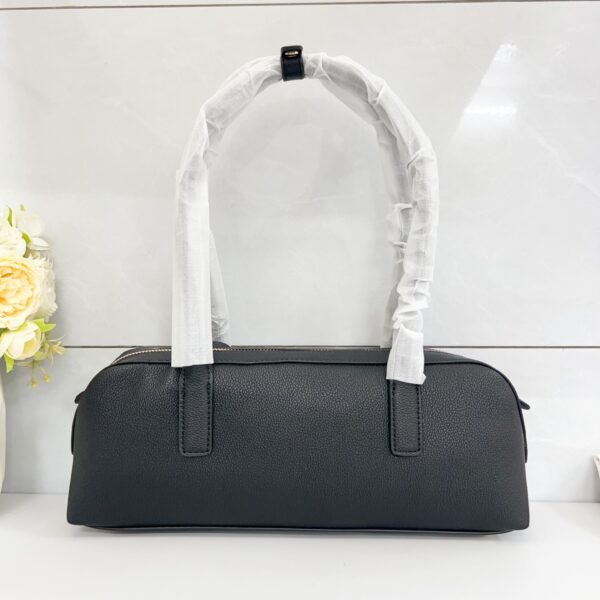 Guess bag BG993208 33-9-13.5cm