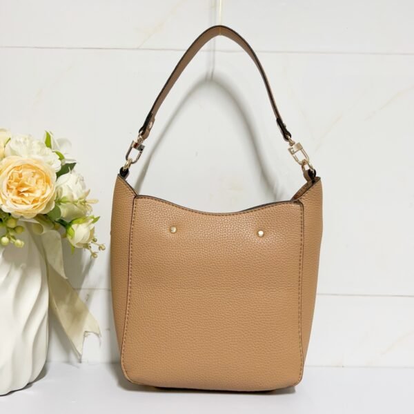 Guess bag PD964803 18-9-21cm