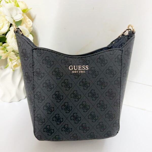 Guess bag PD964803 18-9-21cm