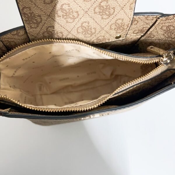 Guess bag PD964803 18-9-21cm