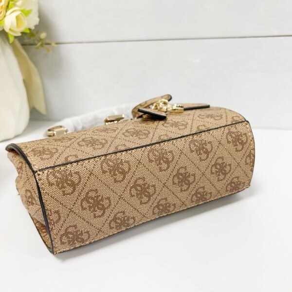 Guess bag OS965506 21.5-8-14.3cm