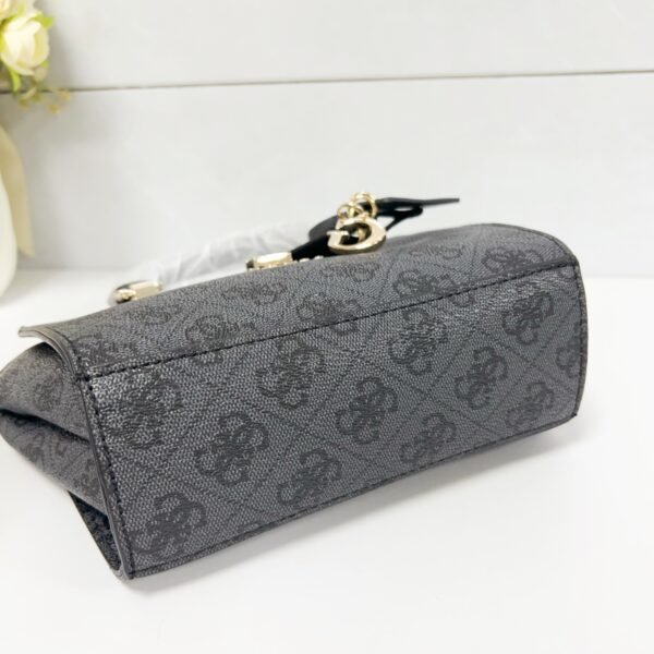 Guess bag OS965506 21.5-8-14.3cm