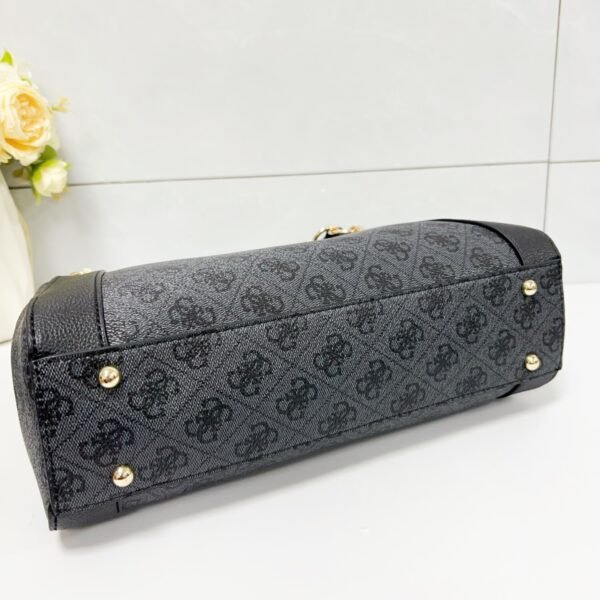 Guess bag PDD825 30.3-10.3-19.5cm