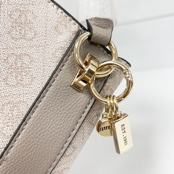 Guess bag PDD825 30.3-10.3-19.5cm