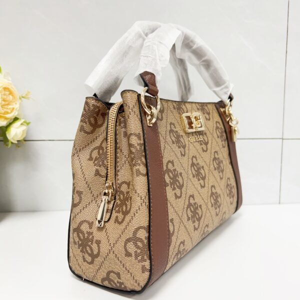 Guess bag PDD825 30.3-10.3-19.5cm