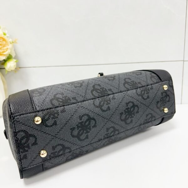 Guess bag PDD825 30.3-10.3-19.5cm