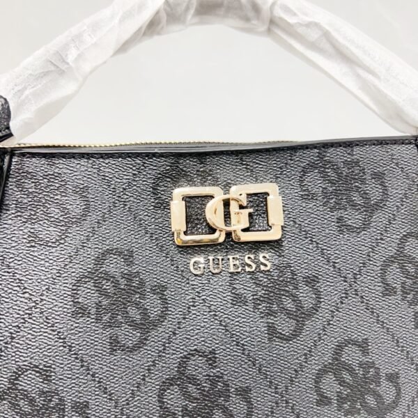 Guess bag PDD825 30.3-10.3-19.5cm