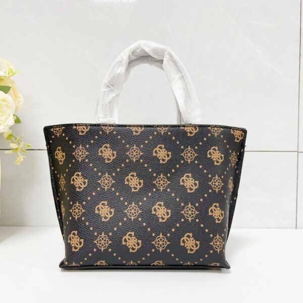 Guess bag GP992875 19-8.3-16.5cm