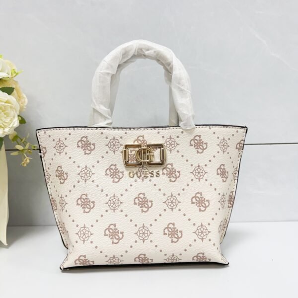 Guess bag GP992875 19-8.3-16.5cm