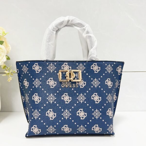 Guess bag GP992875 19-8.3-16.5cm