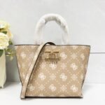 Guess bag GP992875 19-8.3-16.5cm